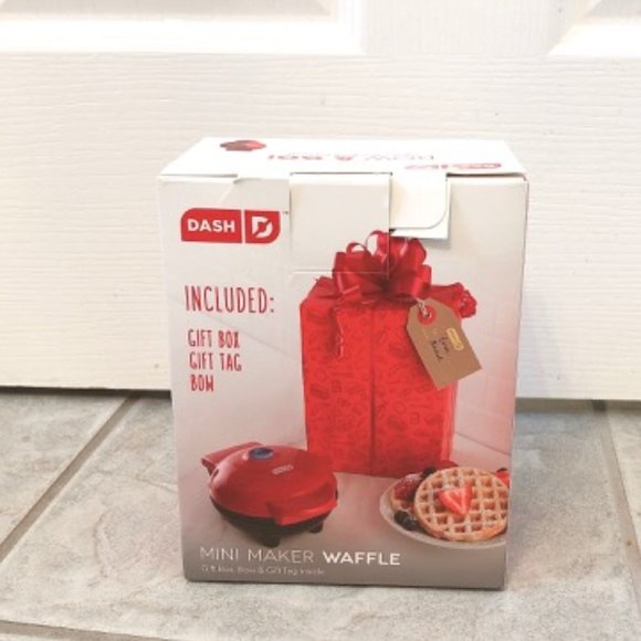 Mini Waffle Maker Red NEW - Picture 3 of 3